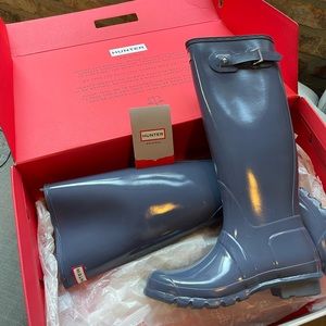 Hunter tall gloss boots